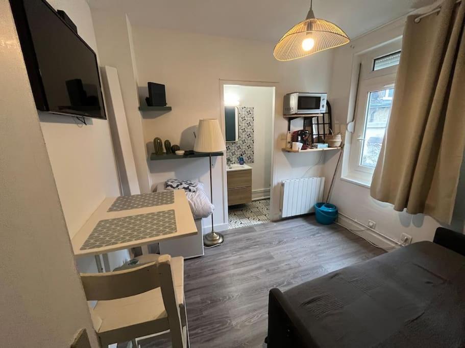Appartement Petit Studio Cosy à Orléans Extérieur photo